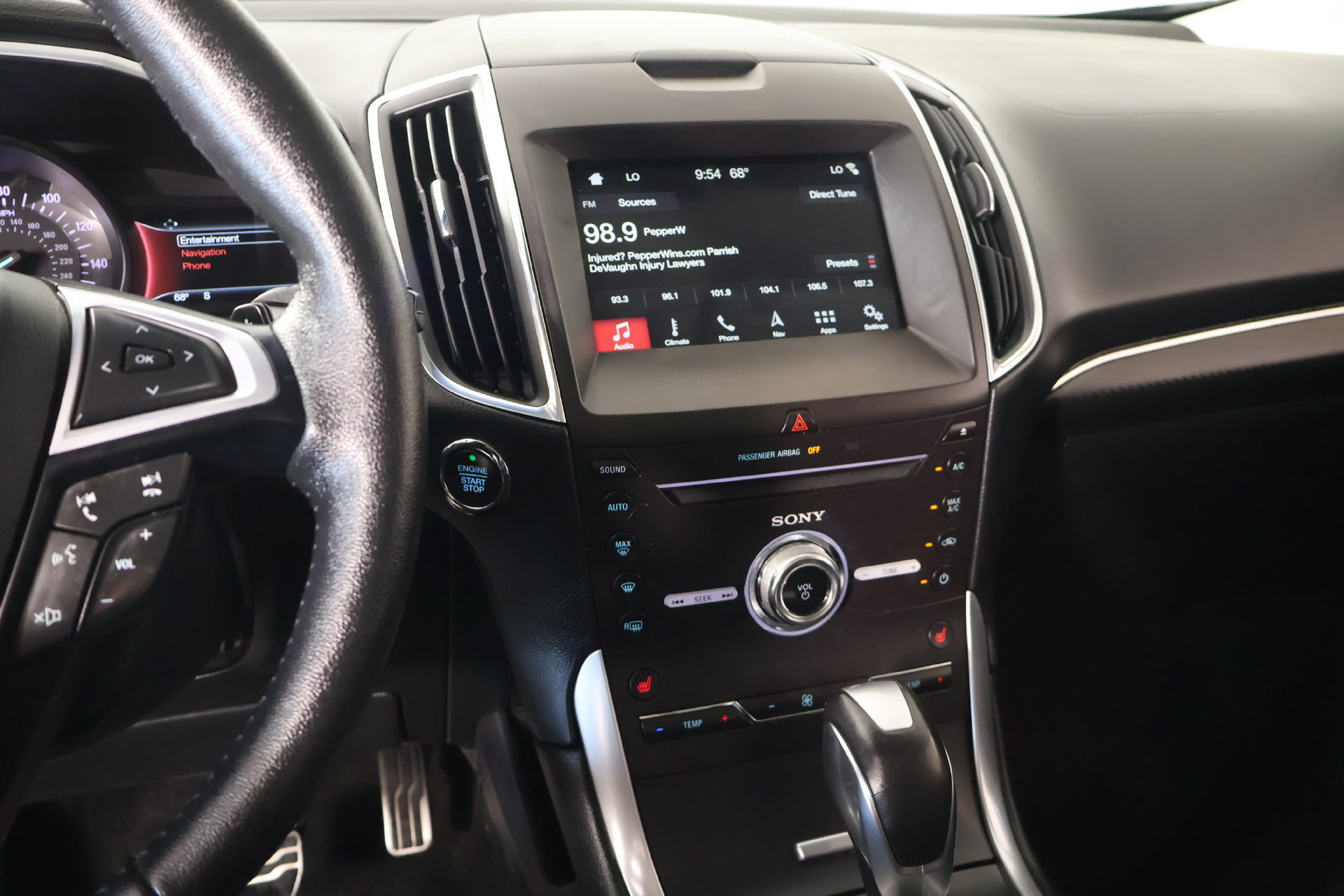 Used 2018 Ford Edge Sport w/ Technology Package AWD/4WD image 5