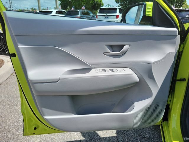 Certified 2024 Hyundai Kona Electric SEL FWD image 10