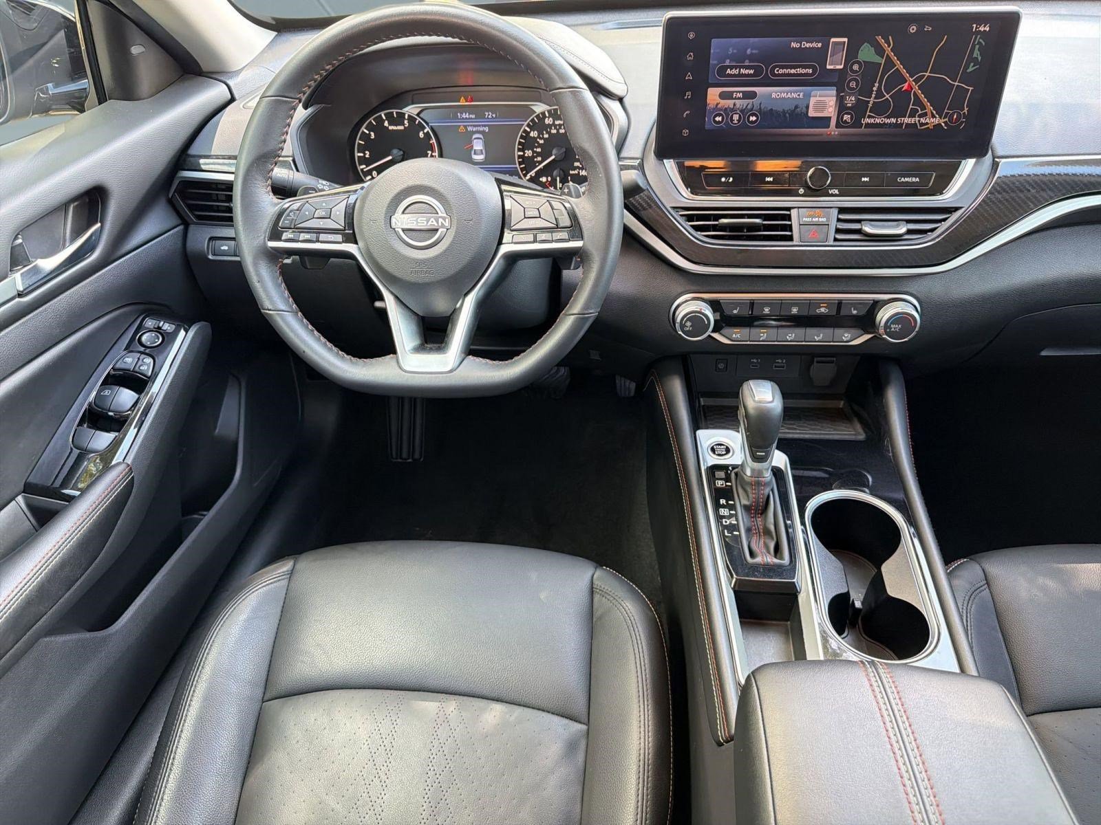 Used 2024 Nissan Altima 2.5 SR w/ SR Premium Package image 28