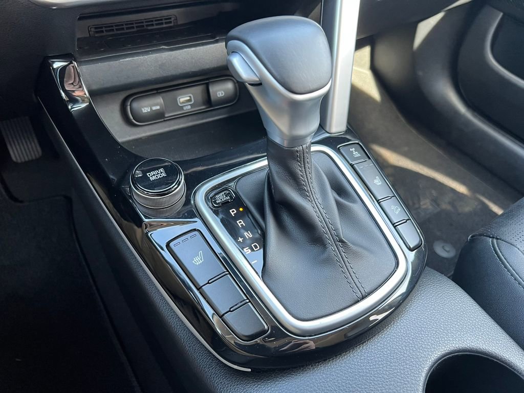 Used 2021 Kia Seltos SX w/ SX Sunroof Package image 27