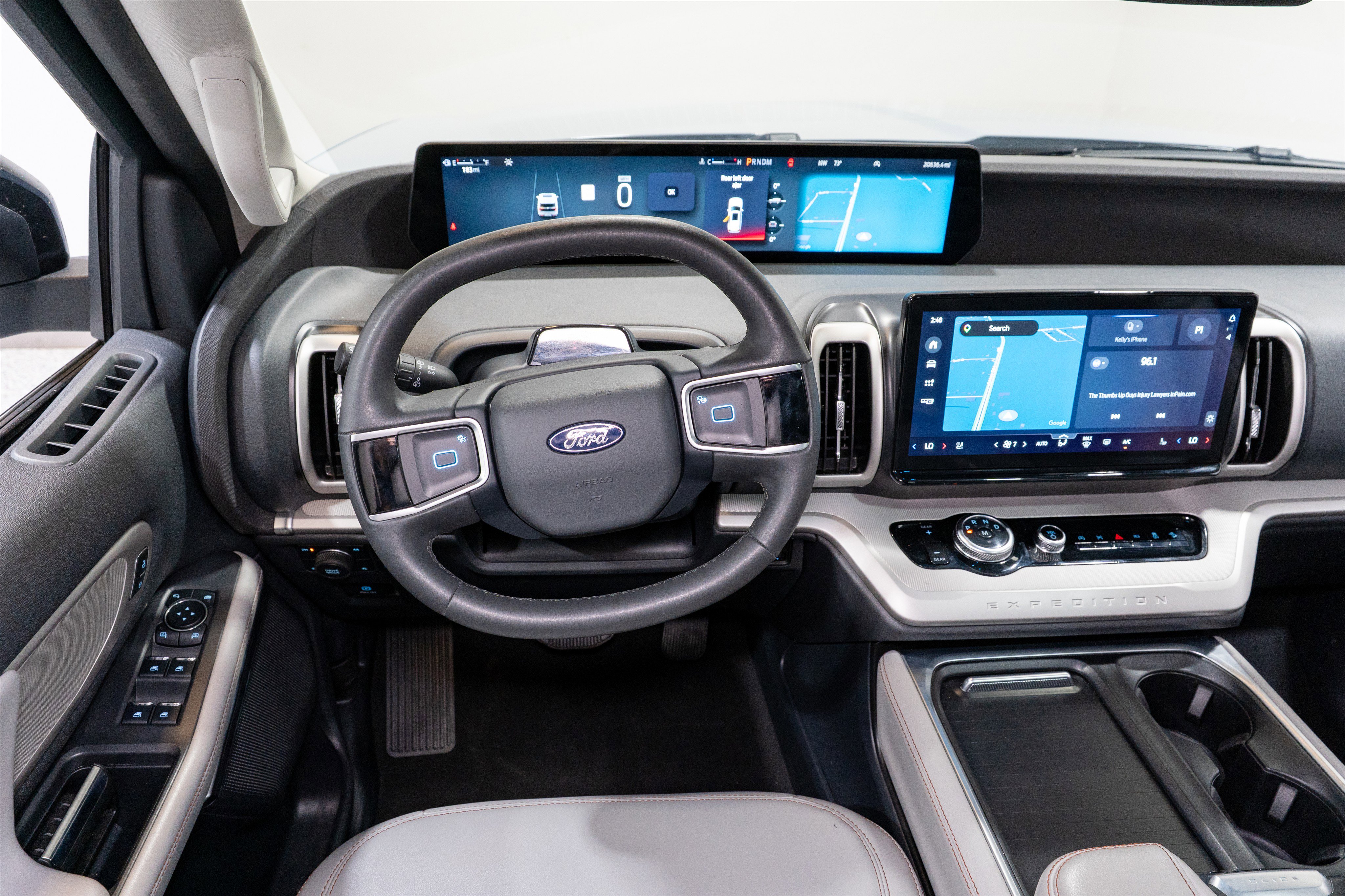 Used 2025 Ford Expedition Active AWD/4WD image 11