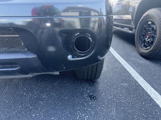 Used 2018 Nissan Frontier SV w/ Value Truck Package image 6