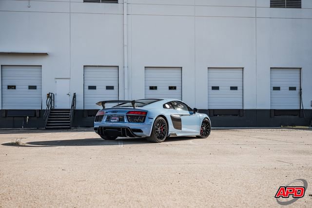 Used 2018 Audi R8 V10 w/ Premium Package image 69