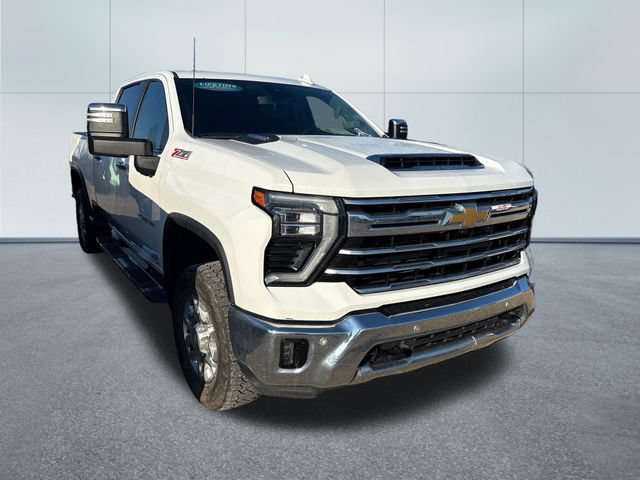 Used 2024 Chevrolet Silverado 2500 LTZ w/ LTZ Convenience Package AWD/4WD image 5