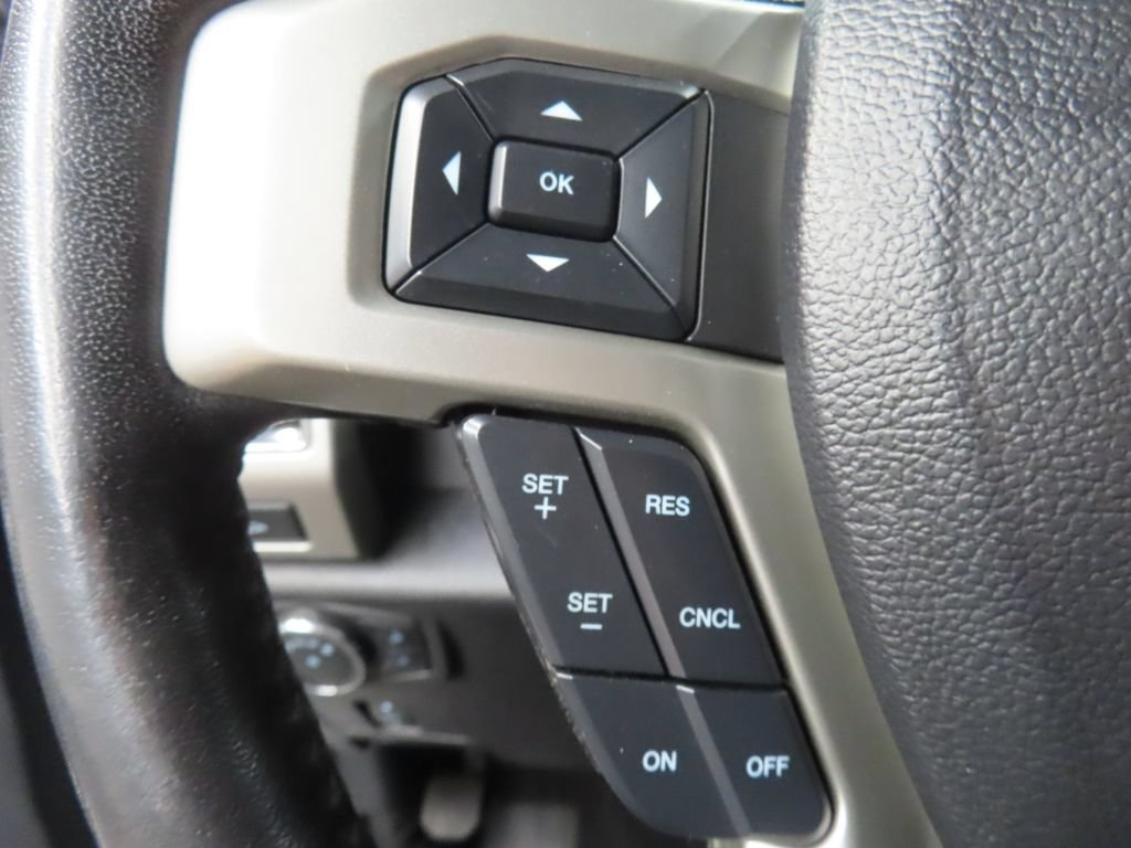 Used 2021 Ford F250 Lariat w/ Lariat Value Package AWD/4WD image 40