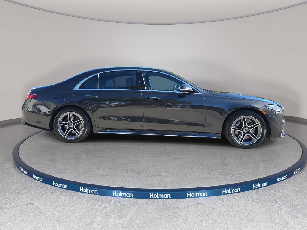 Used 2024 Mercedes-Benz S 580 4MATIC Sedan image 5