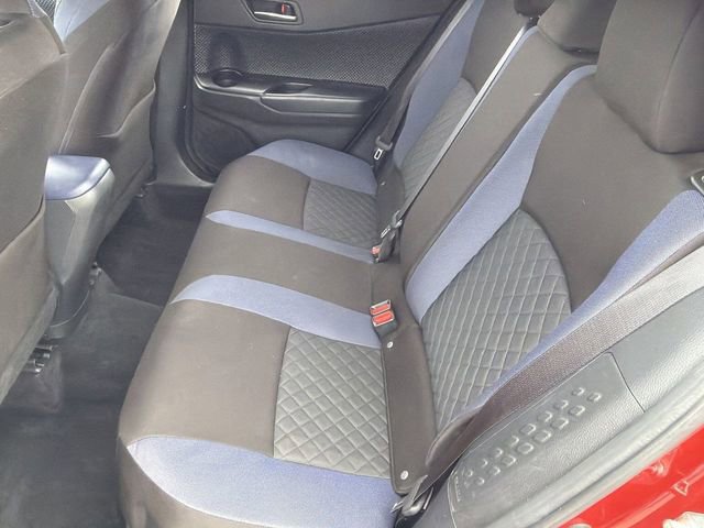 Used 2020 Toyota C-HR XLE image 18