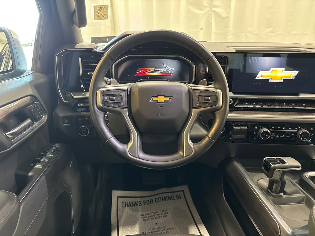 Used 2023 Chevrolet Silverado 1500 LTZ w/ LTZ Premium Package AWD/4WD image 13