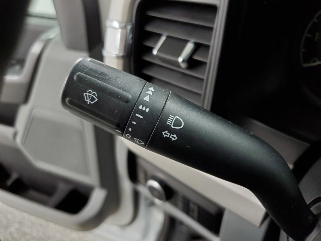 Used 2023 Ford F350 XLT w/ FX4 Off-Road Package image 34