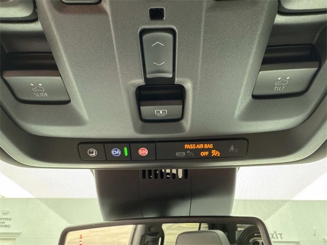 Used 2025 GMC Yukon Denali w/ Sun & Power Step Package image 20