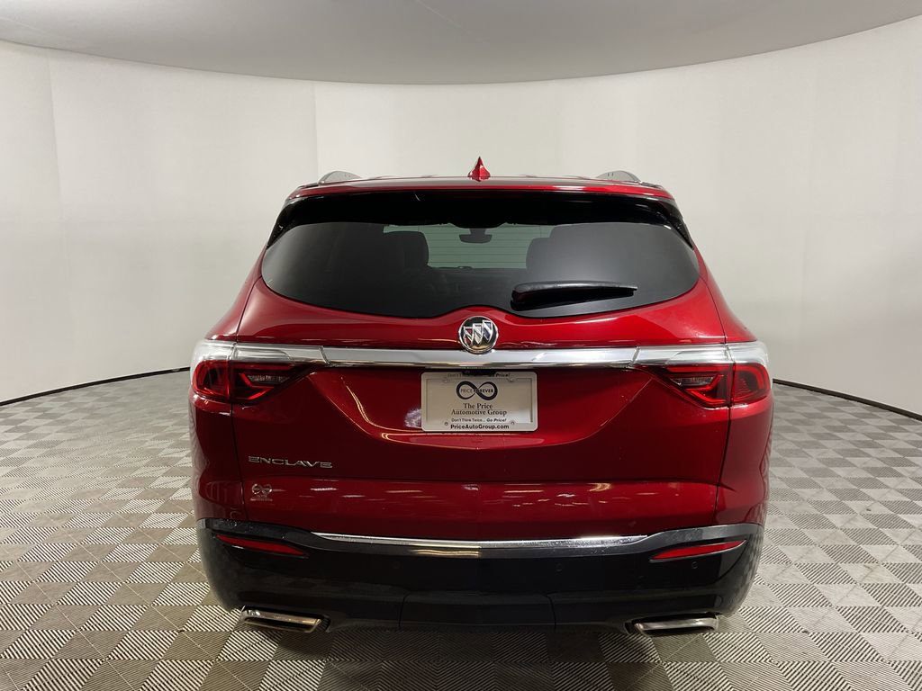 Used 2024 Buick Enclave Premium image 8