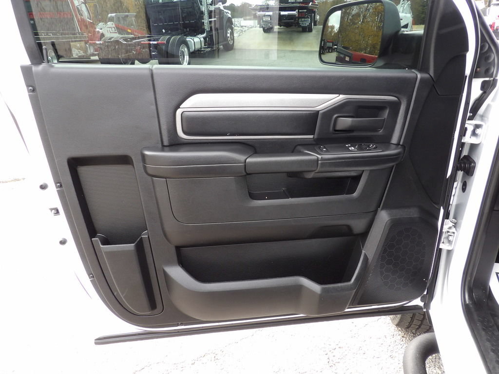 Used 2022 RAM 2500 Tradesman RWD image 14