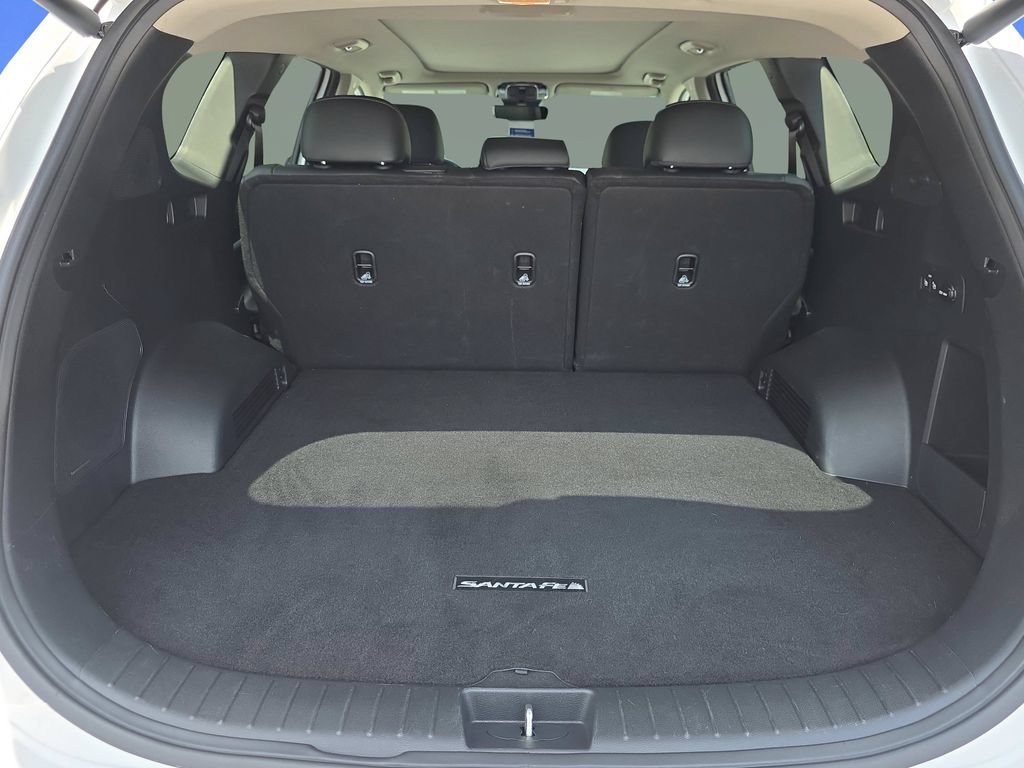 Certified 2023 Hyundai Santa Fe SEL Premium w/ Cargo Package AWD/4WD image 31