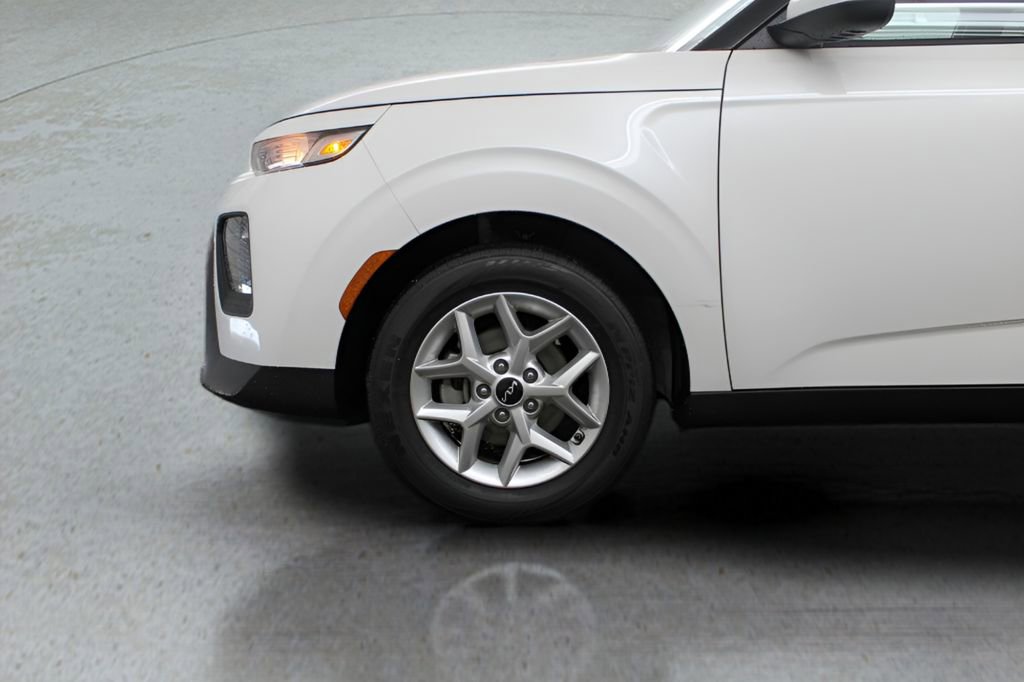 Used 2022 Kia Soul S FWD image 34