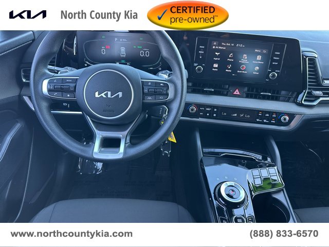 Certified 2025 Kia Sportage LX image 11