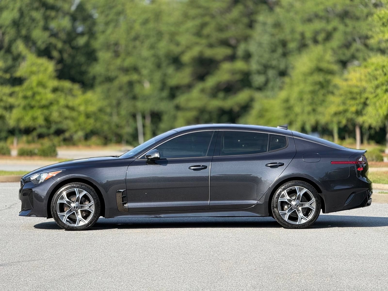 Used 2020 Kia Stinger GT-Line AWD/4WD image 9