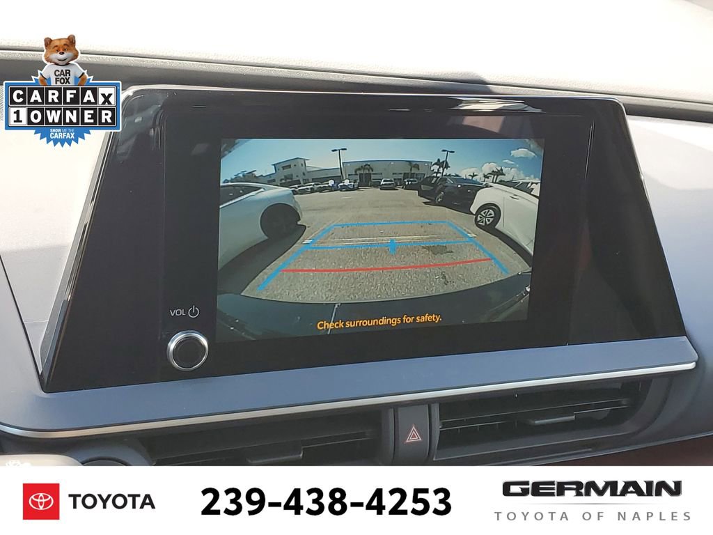 Used 2025 Toyota Prius Plug-In Hybrid image 25