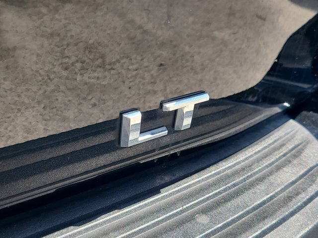 Used 2024 Chevrolet Suburban LT AWD/4WD image 34
