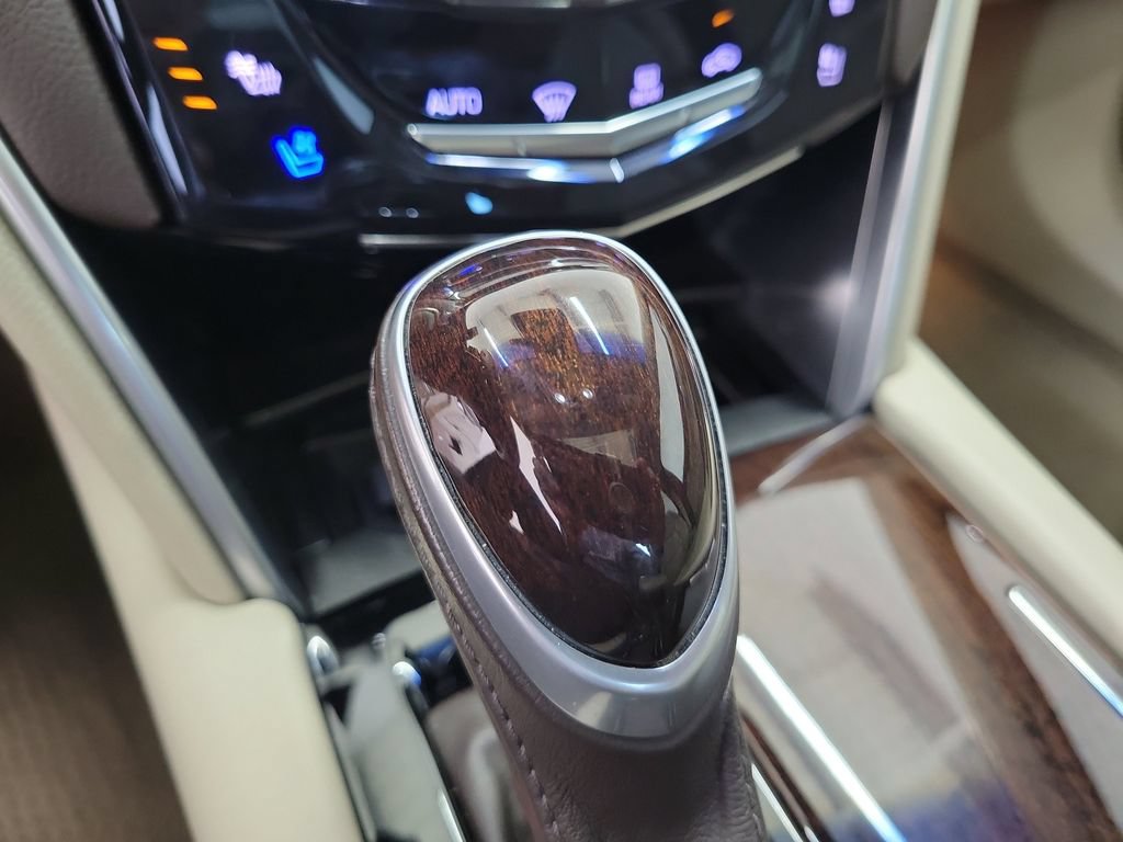 Used 2017 Cadillac XTS Premium Luxury FWD image 30