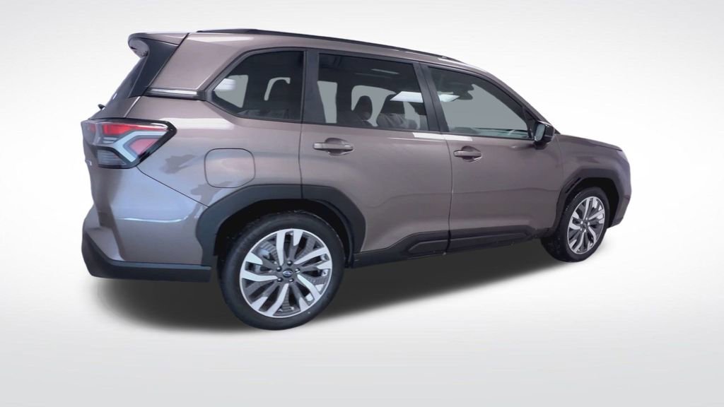 Certified 2025 Subaru Forester Touring AWD/4WD image 10