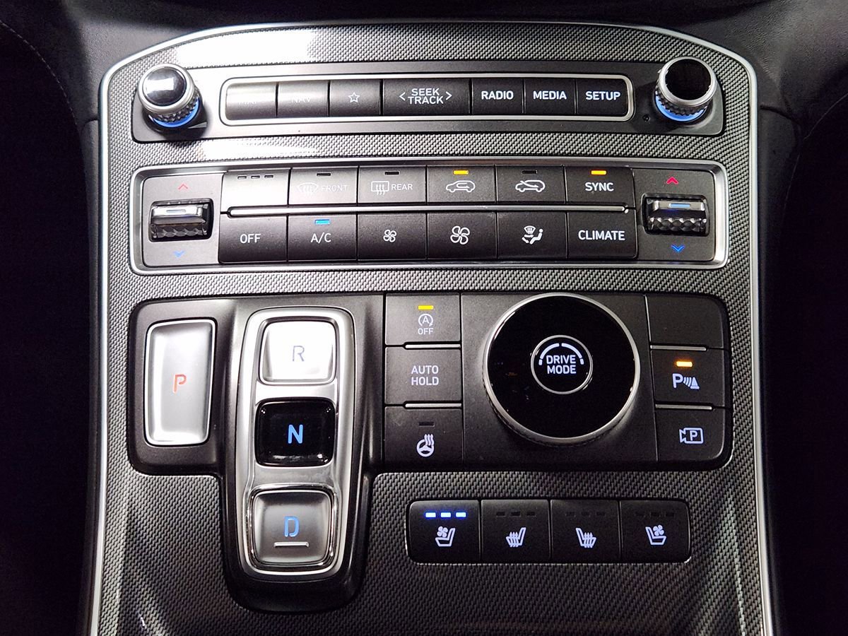 Used 2023 Hyundai Santa Fe Limited FWD image 38