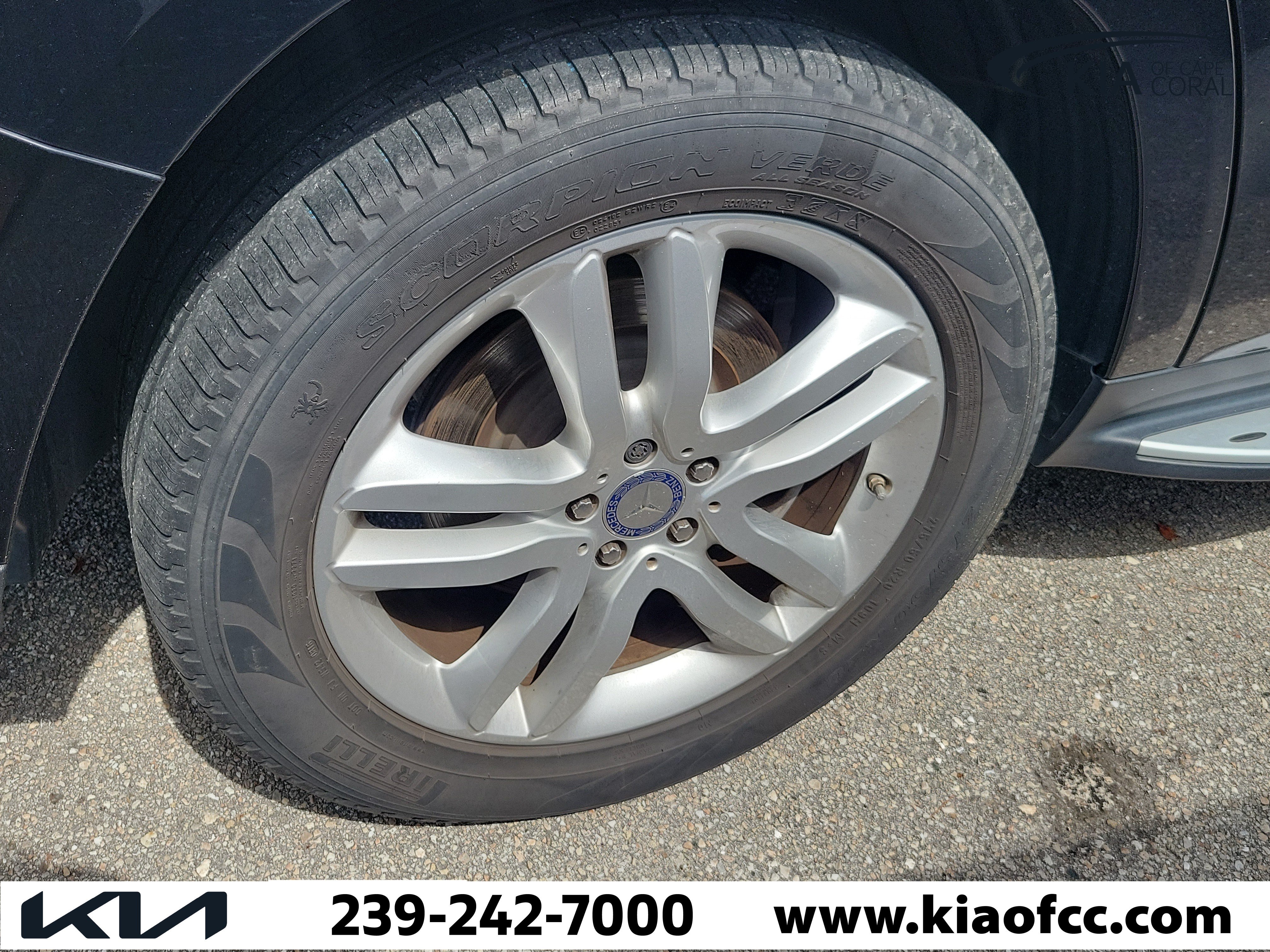 Used 2017 Mercedes-Benz GLS 450 4MATIC image 6