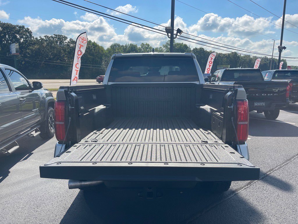 New 2025 Toyota Tacoma TRD Off-Road image 13