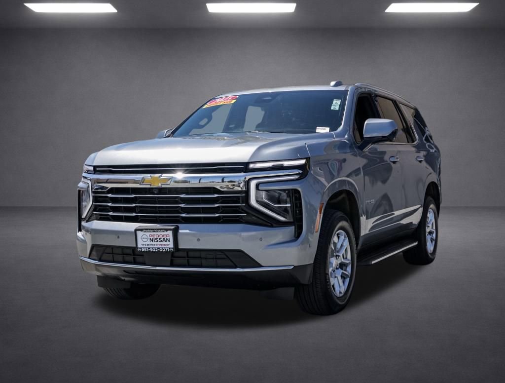 Used 2025 Chevrolet Tahoe LT AWD/4WD image 8
