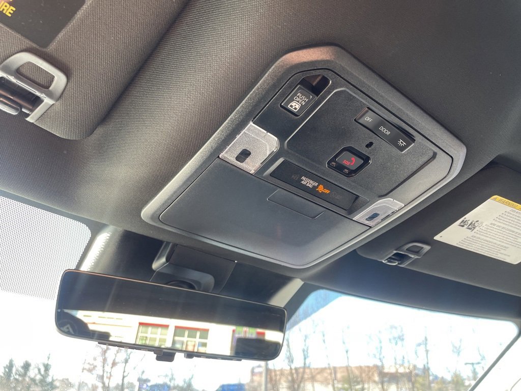 Used 2025 Toyota Tundra Limited image 29