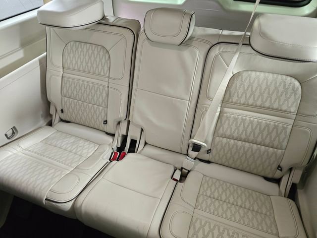Used 2021 Lincoln Navigator L Black Label image 20