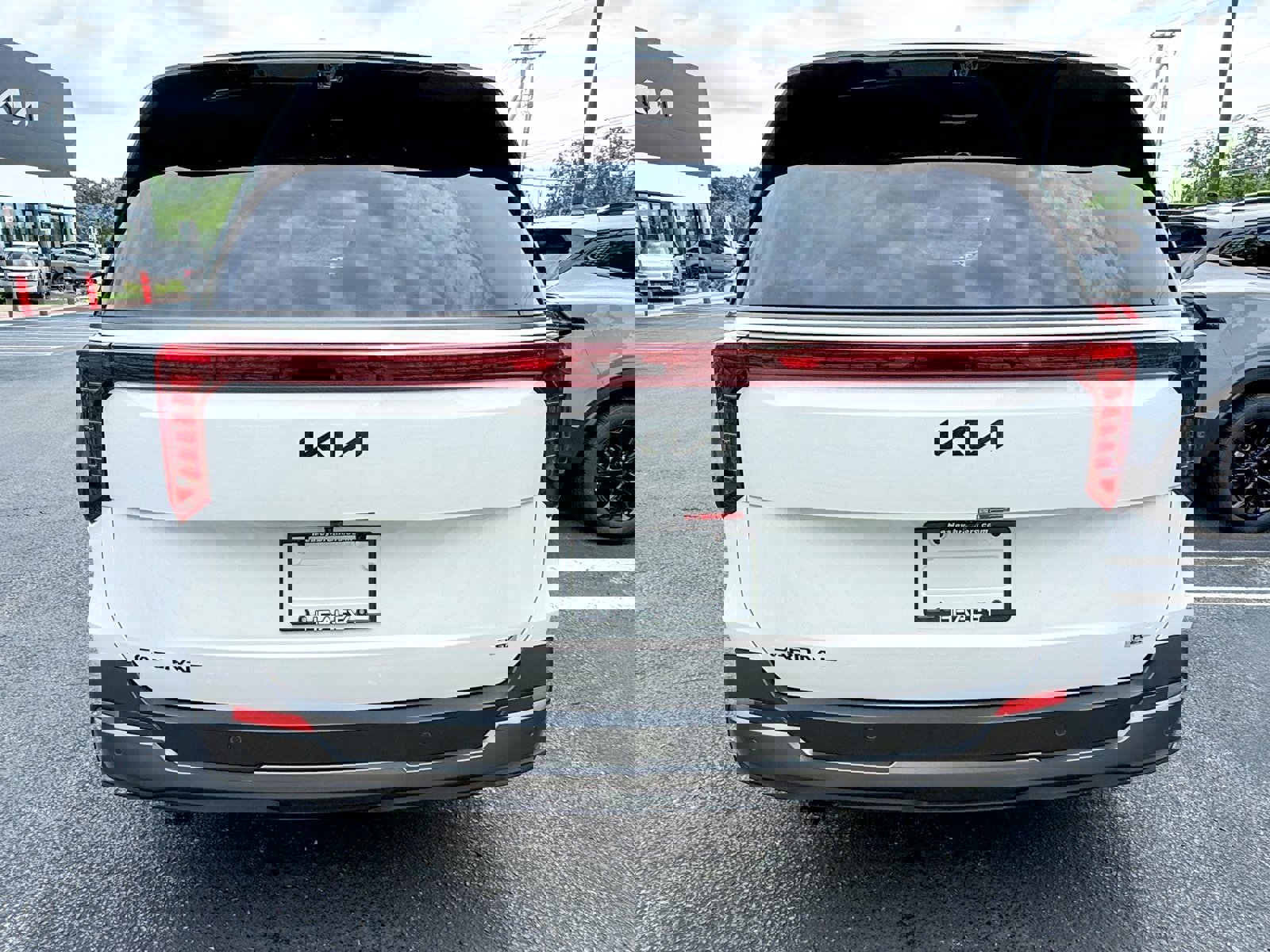 New 2026 Kia Carnival SX Prestige image 9