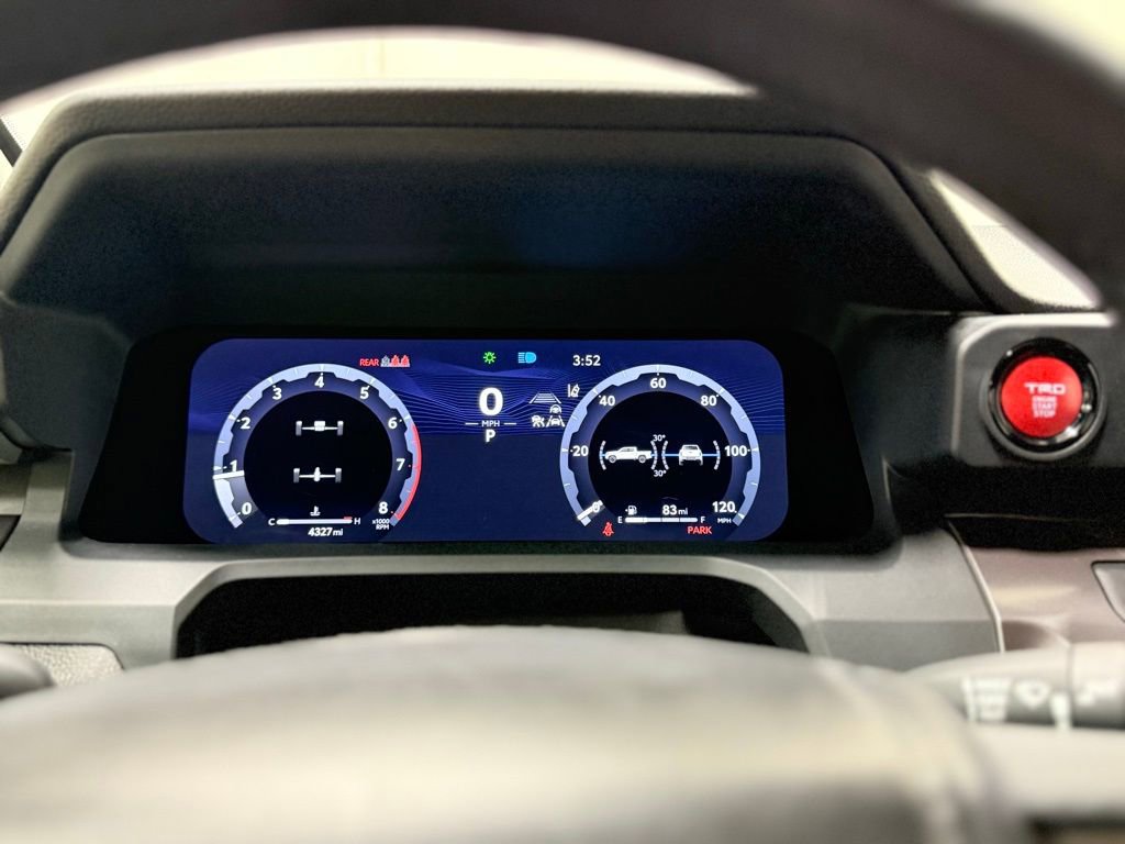 Used 2025 Toyota Tacoma TRD Off-Road image 27