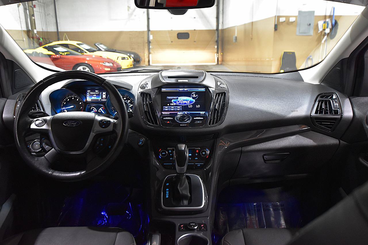 Used 2014 Ford Escape Titanium FWD image 30