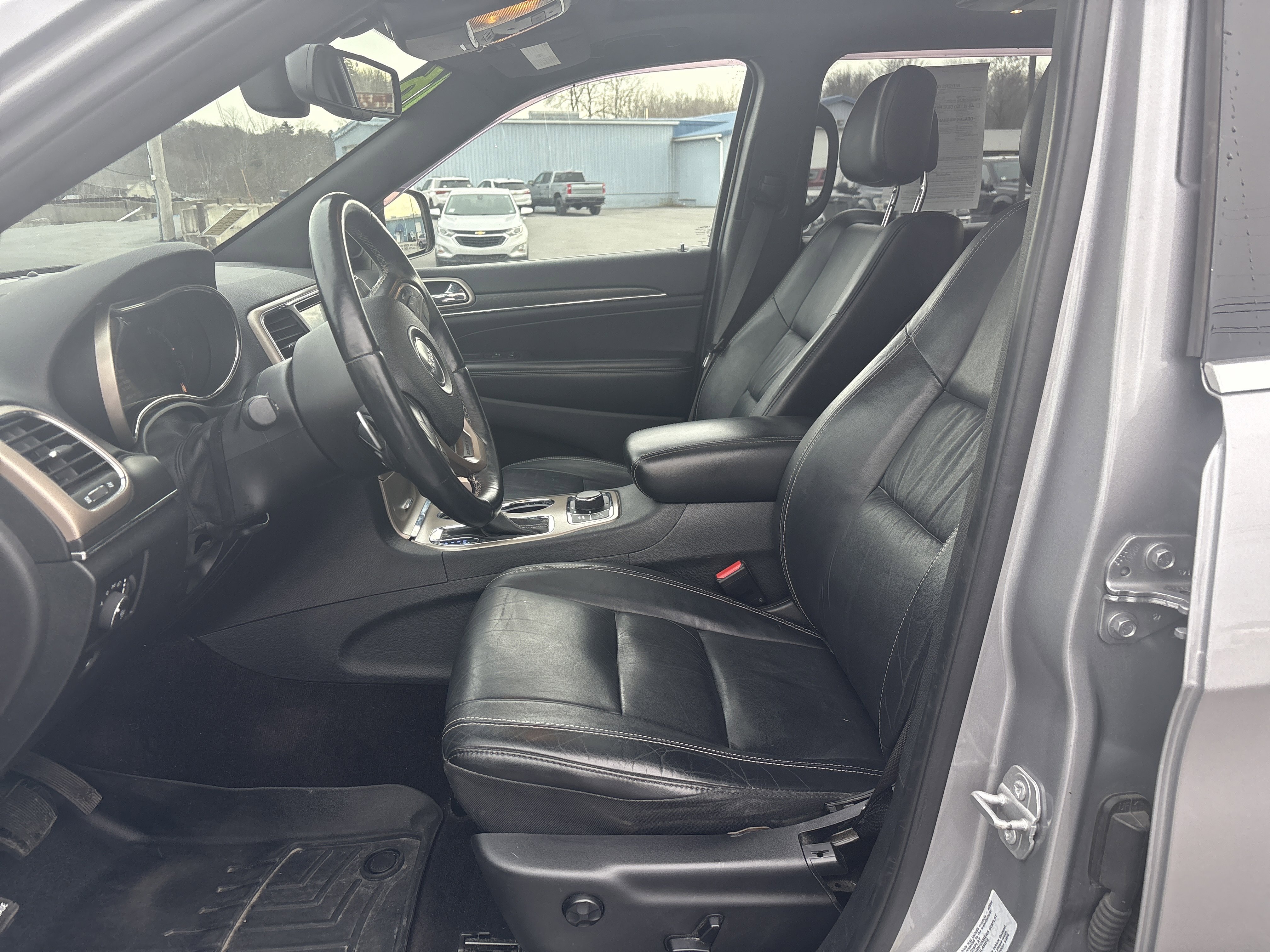 Used 2016 Jeep Grand Cherokee Limited image 12