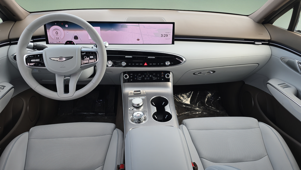 New 2026 Genesis GV70 2.5T Advanced AWD/4WD image 26
