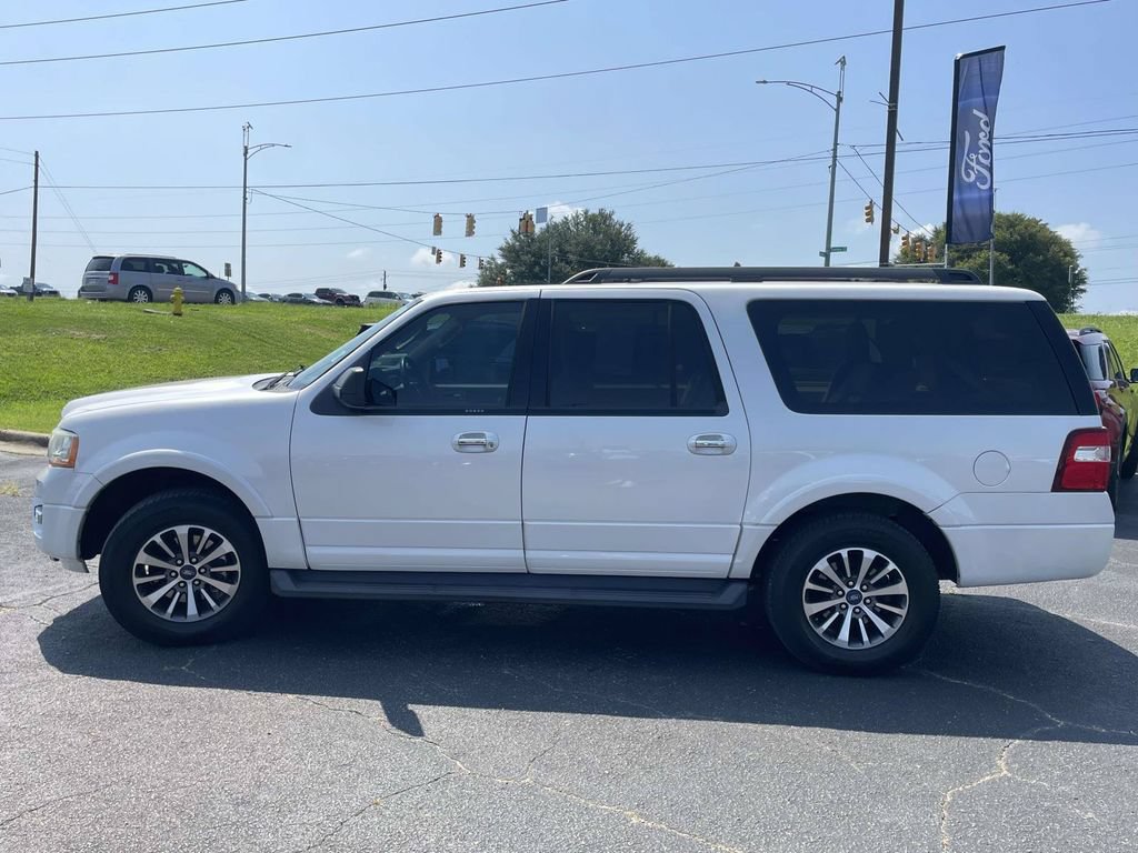 Used 2017 Ford Expedition EL XLT w/ Equipment Group 202A RWD image 6