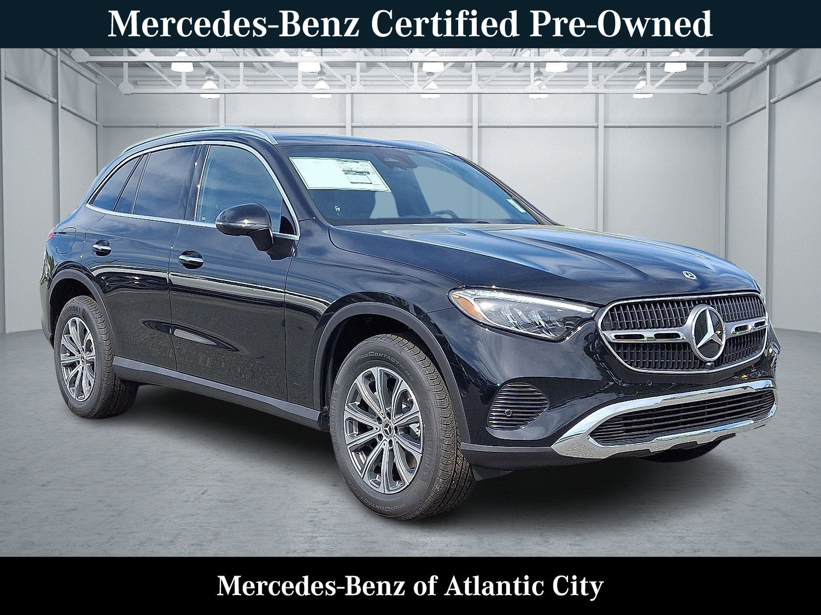 Certified 2025 Mercedes-Benz GLC 300 4MATIC image 1