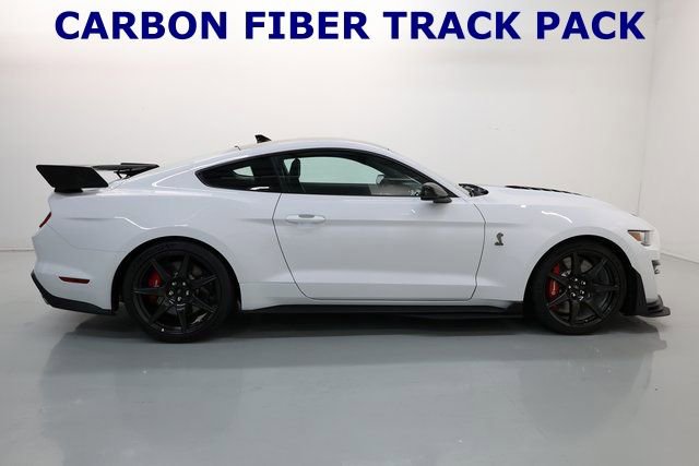 Used 2021 Ford Mustang Shelby GT500 w/ Carbon Fiber Track Pack image 3