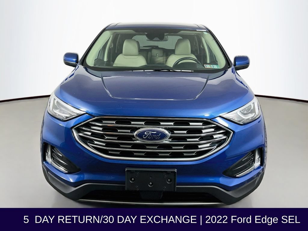 Certified 2022 Ford Edge SEL w/ Convenience Package AWD/4WD image 3
