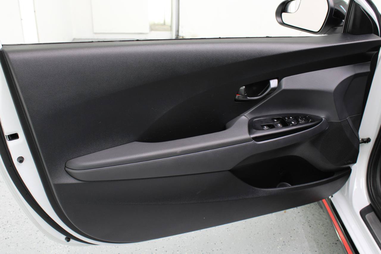 Used 2020 Hyundai Veloster N w/ Performance Package FWD image 53