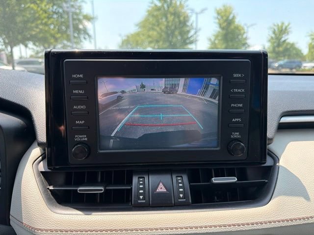 Used 2019 Toyota RAV4 XLE Premium w/ Cold Weather Package AWD/4WD image 15