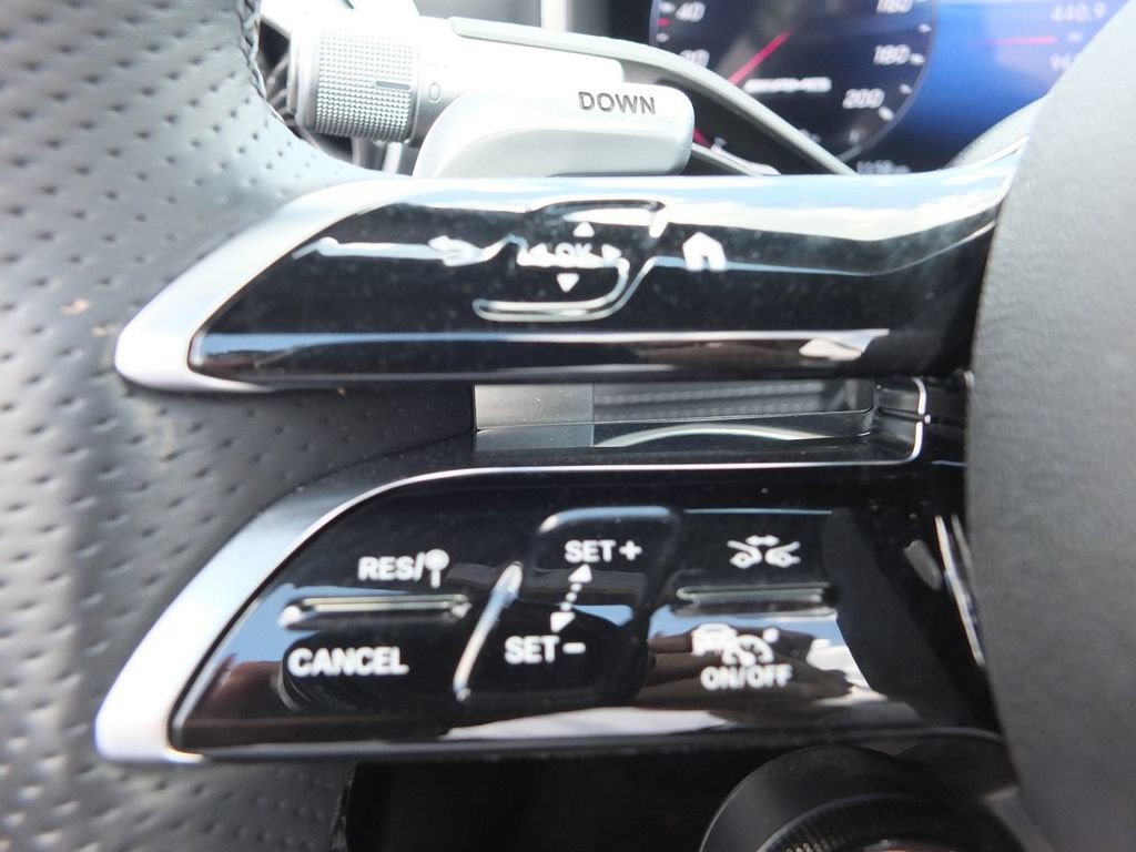 Used 2023 Mercedes-Benz SL 43 AMG image 39