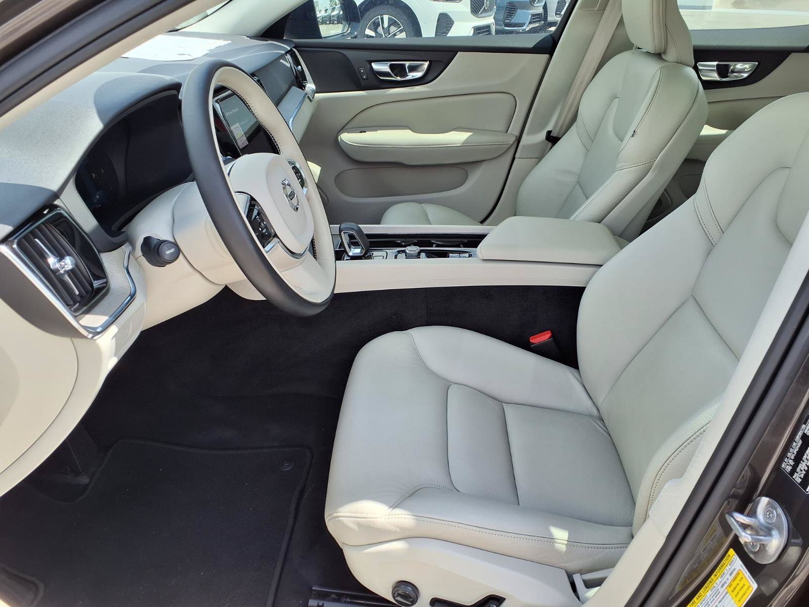 Certified 2023 Volvo S60 B5 Plus FWD image 22
