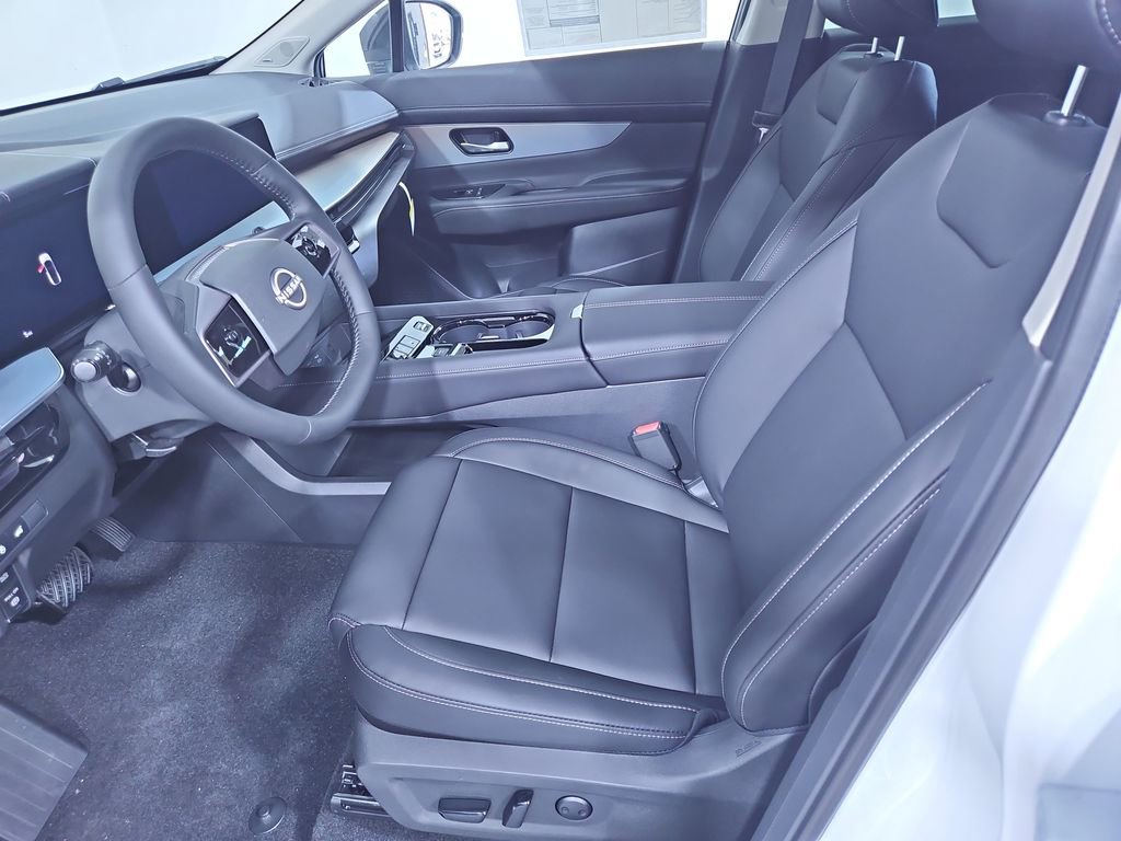 New 2025 Nissan Murano SL image 9