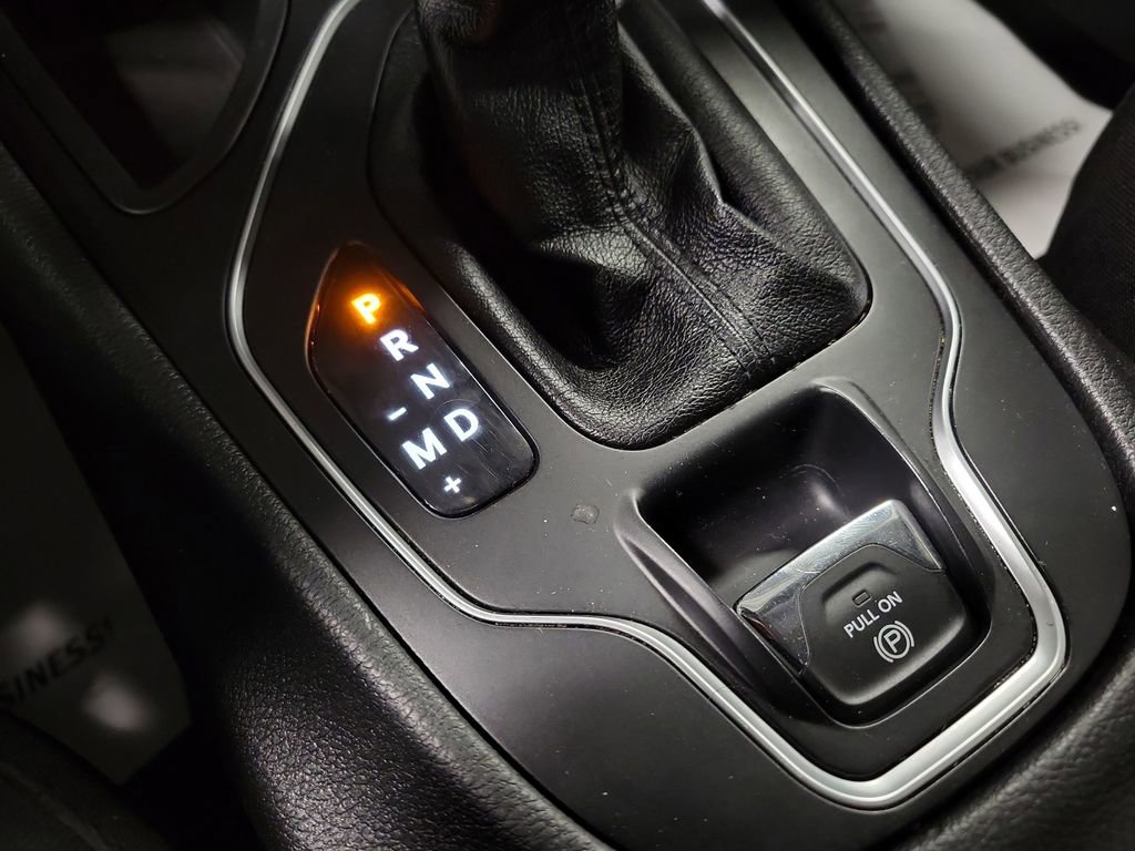 Used 2021 Jeep Cherokee Latitude image 15