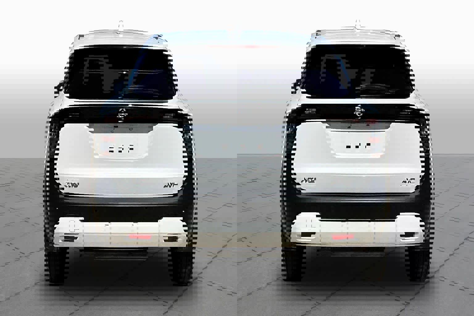 Used 2025 Nissan Kicks SV image 5