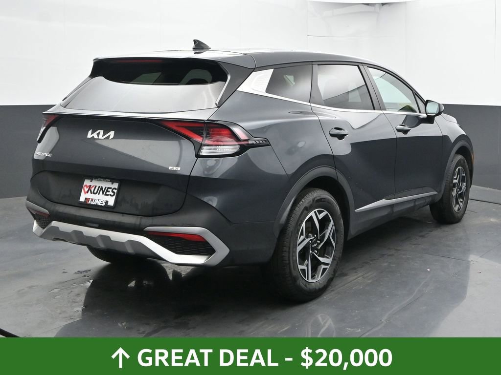Used 2024 Kia Sportage LX image 11