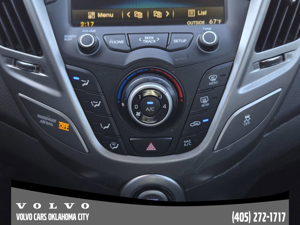 Used 2013 Hyundai Veloster RE:MIX Edition image 17