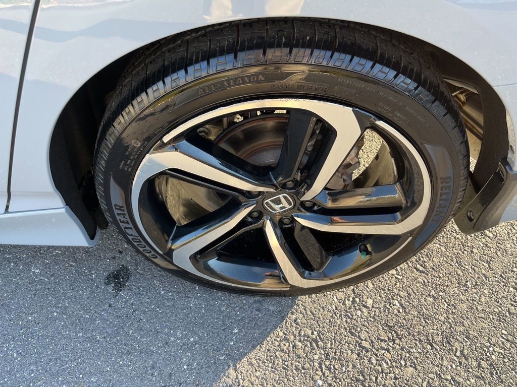 Used 2021 Honda Accord Sport image 14