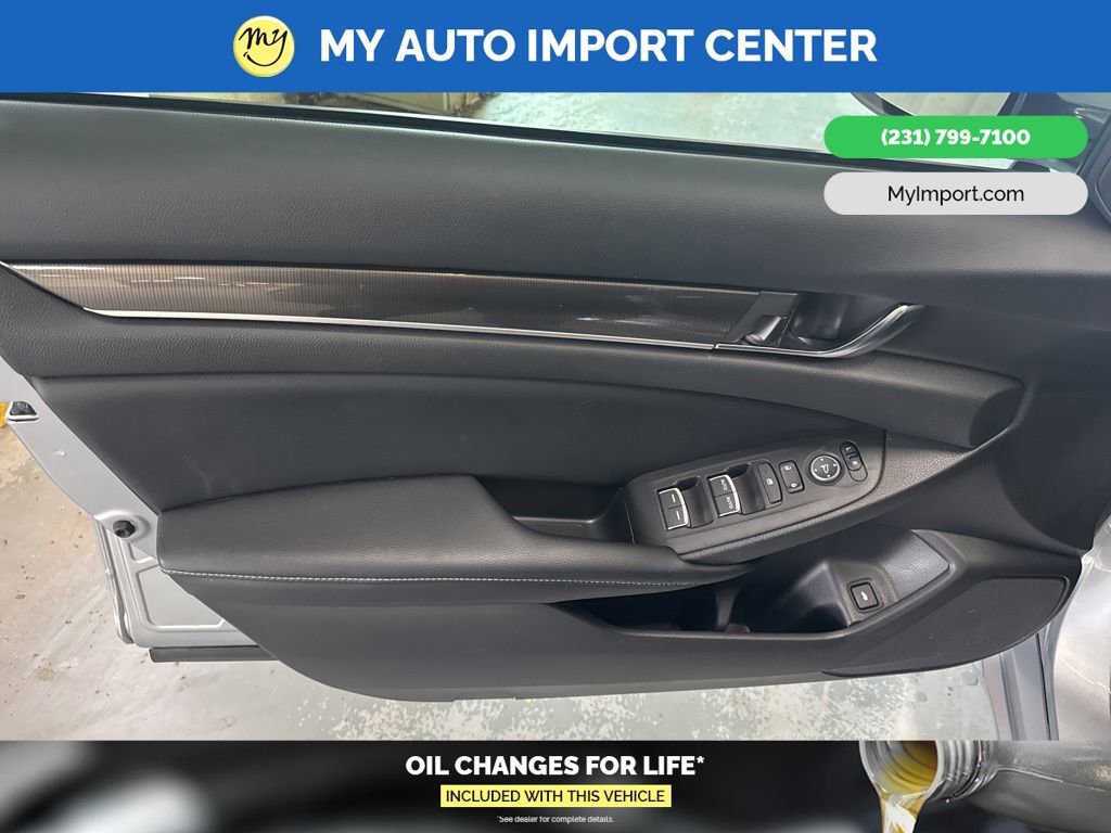 Used 2018 Honda Accord Sport image 10